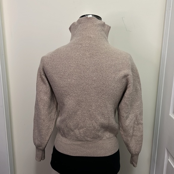 Aritzia Wilfred Rebecca Cropped 100% Wool Sweater Size Small - Picture 7 of 13